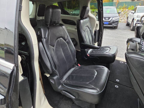 2017 Chrysler Pacifica Limited