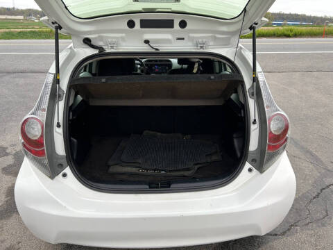 2012 Toyota Prius c Three