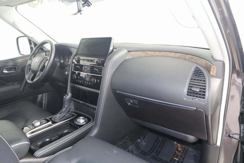 2023 Infiniti QX80 Premium Select