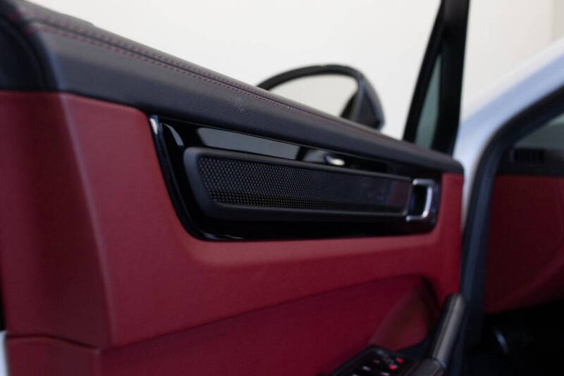 2022 Porsche Cayenne Turbo GT