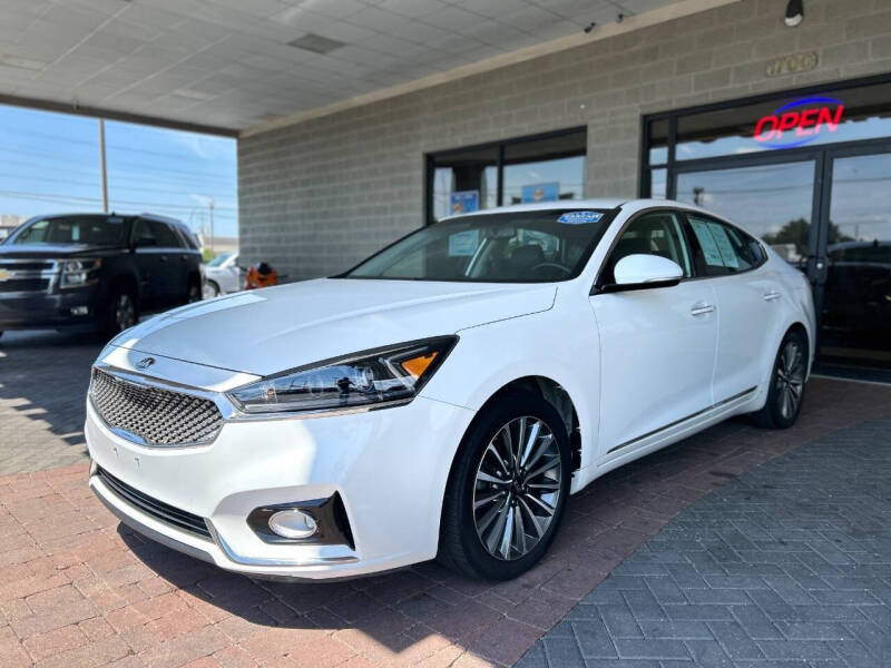 2017 Kia Cadenza Premium
