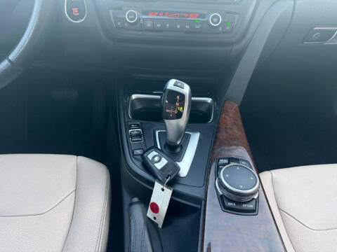 2015 BMW 3 Series 328i