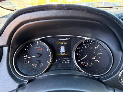 2015 Nissan Rogue SV