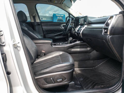 2022 Kia Sorento SX