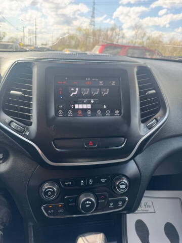 2019 Jeep Cherokee Latitude Plus