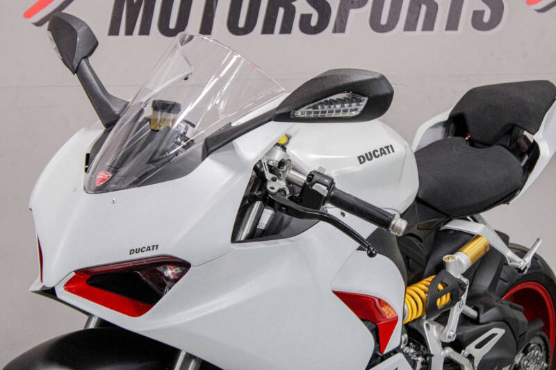 2021 Ducati Panigale V2