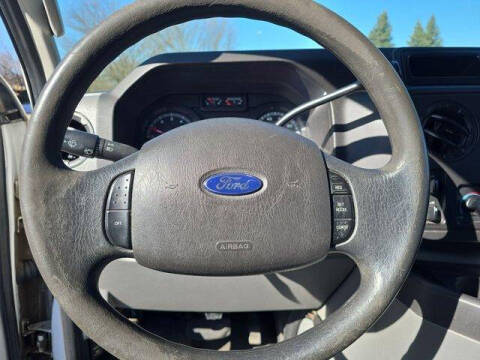 2013 Ford E-Series E-250