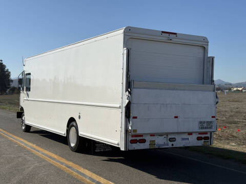 2012 Freightliner MT55 Chassis