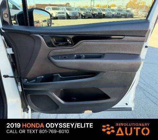 2019 Honda Odyssey Elite