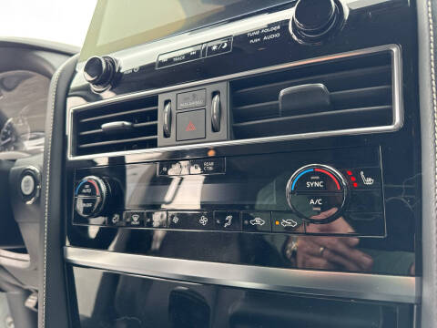 2022 Infiniti QX80 Premium Select