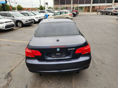 2011 BMW 3 Series 335i