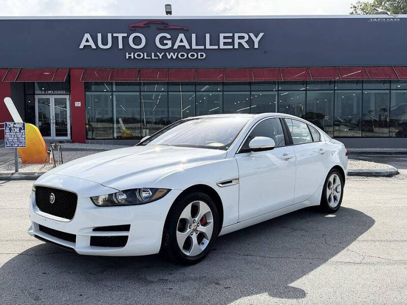 2017 Jaguar XE 25t