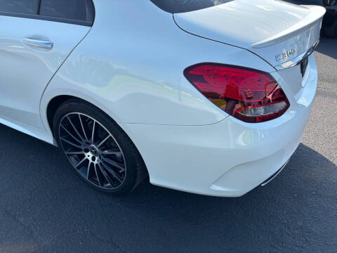 2018 Mercedes-Benz C-Class C 300