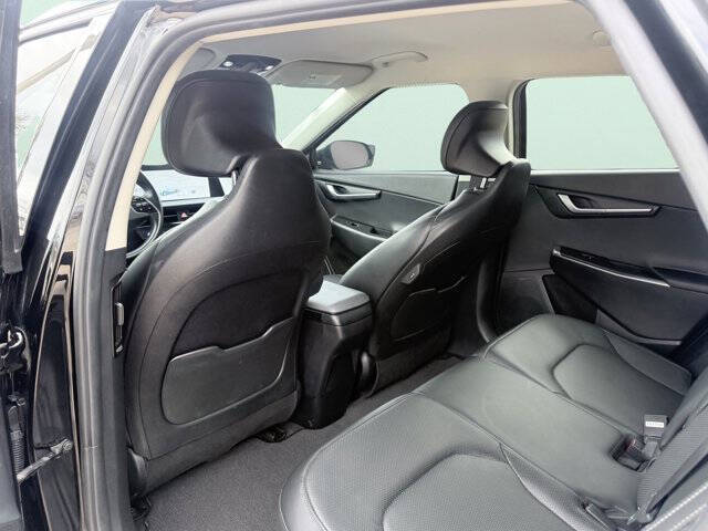 2022 Kia EV6 Wind