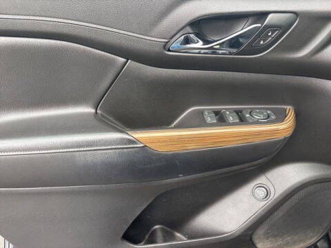 2019 GMC Acadia SLE-2