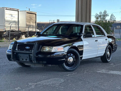 2011 Ford Crown Victoria for sale at MT Motor Group LLC in Phoenix AZ