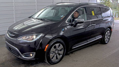 2018 Chrysler Pacifica Hybrid