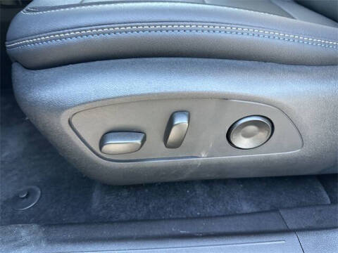 2026 Chevrolet Equinox EV LT 2