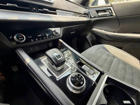2023 Mitsubishi Outlander Black Edition