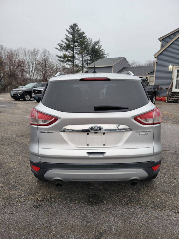 2015 Ford Escape Titanium photo 6