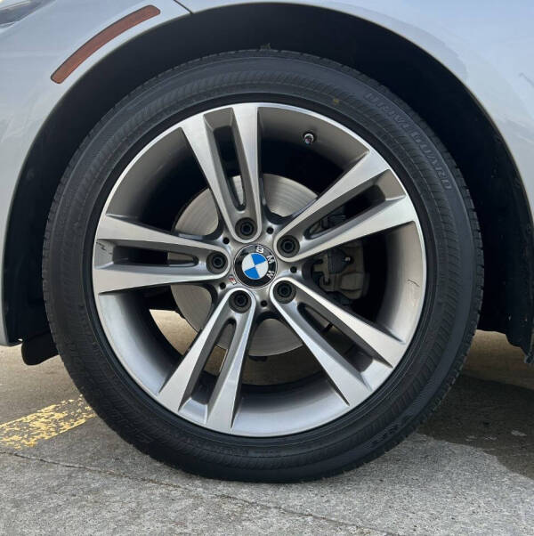 2018 BMW 3 Series 330i xDrive Gran Turismo