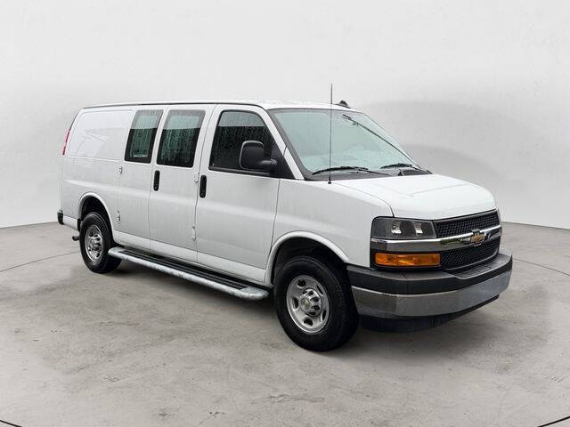 2024 Chevrolet Express 2500