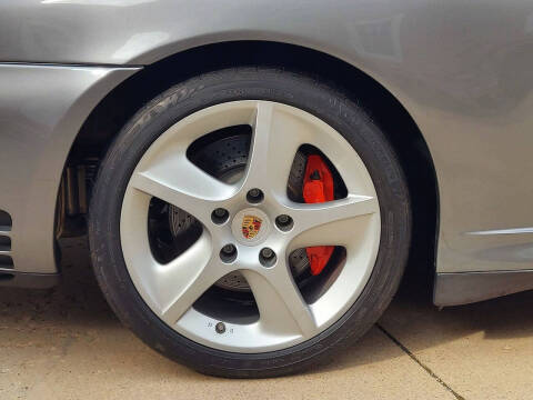 2004 Porsche 911 Carrera 4S