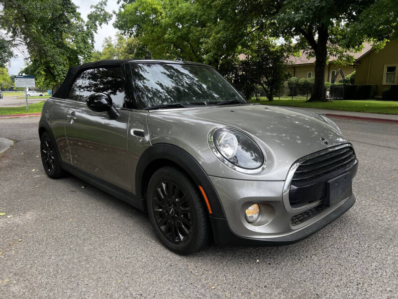 2019 MINI Convertible Cooper