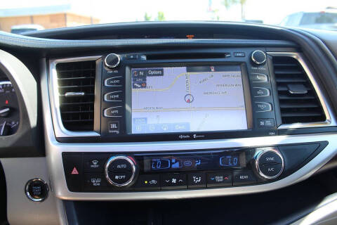 2015 Toyota Highlander Limited Platinum