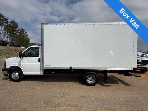 2024 Chevrolet Express 4500