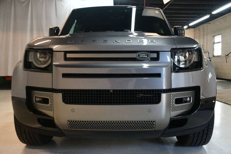 2023 Land Rover Defender 110 X-Dynamic SE