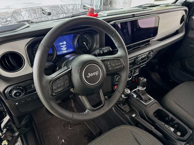 2025 Jeep Wrangler