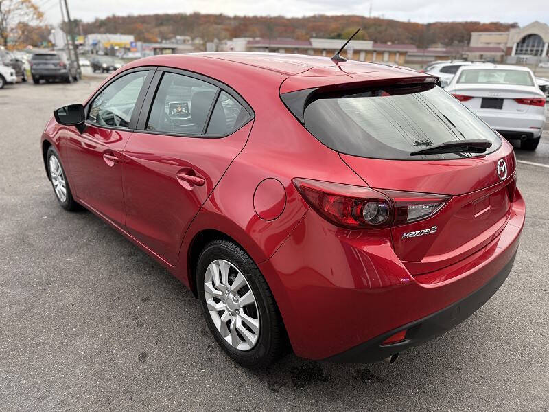 2015 Mazda MAZDA3 i Sport