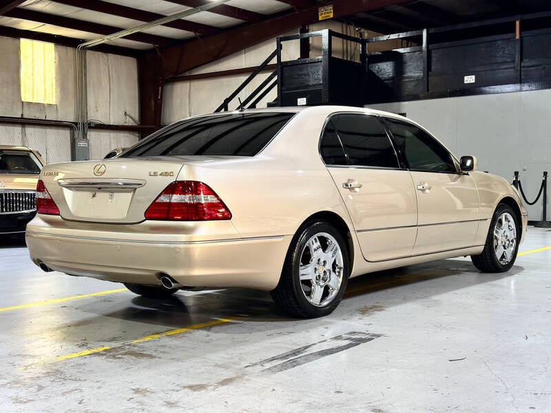 2005 Lexus LS 430