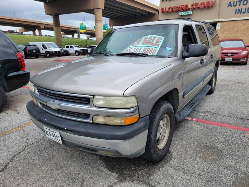 2002 Chevrolet Suburban for sale at Family Dfw Auto LLC in Dallas TX