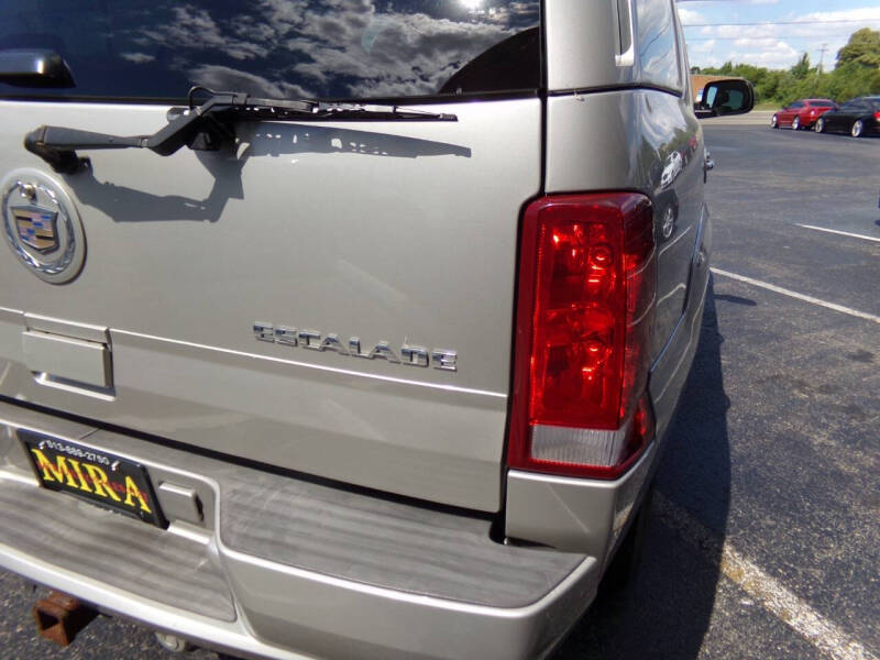 2005 Cadillac Escalade