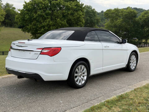 2012 Chrysler 200 Touring