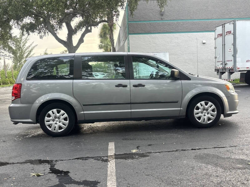 2016 Dodge Grand Caravan American Value Package