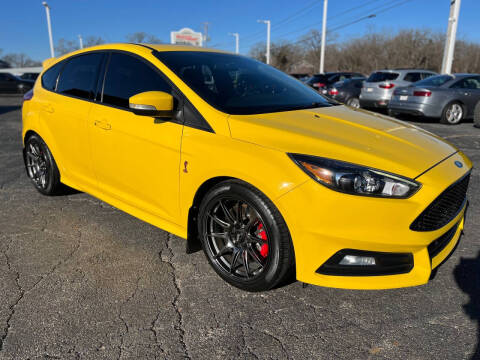 2017 Ford Focus ST