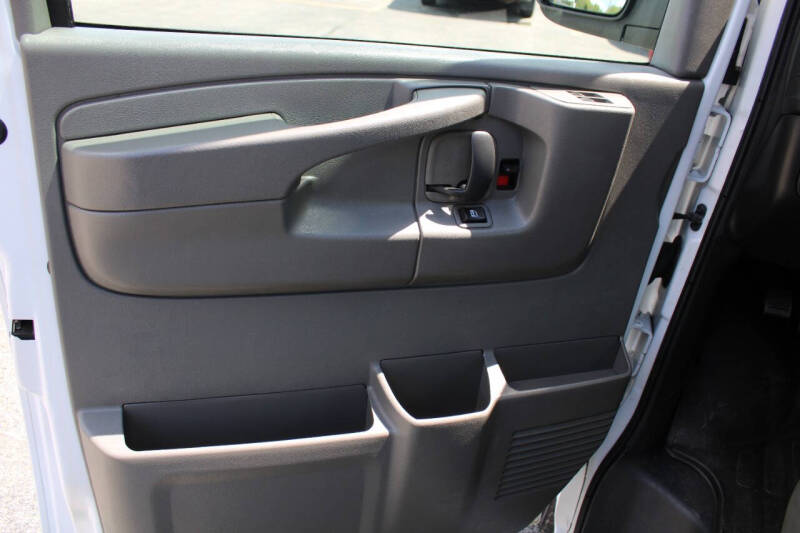 2014 GMC Savana LT 1500