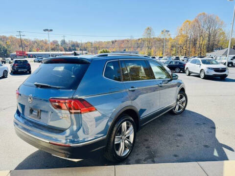 2018 Volkswagen Tiguan 2.0T SEL Premium 4Motion