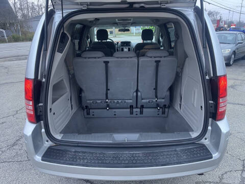 2010 Chrysler Town and Country Touring