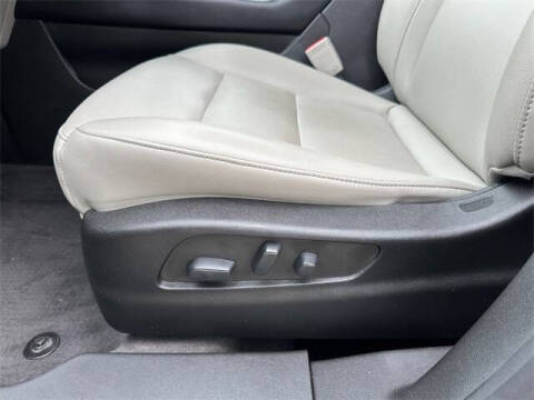 2022 Cadillac XT4 Luxury