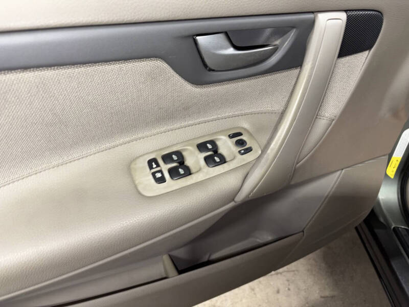2006 Volvo XC70