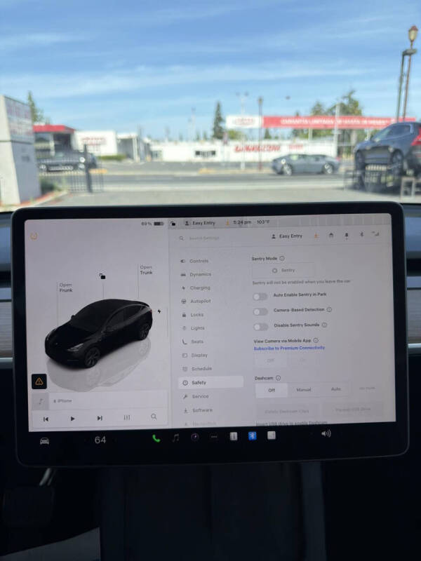2025 Tesla Model Y Long Range
