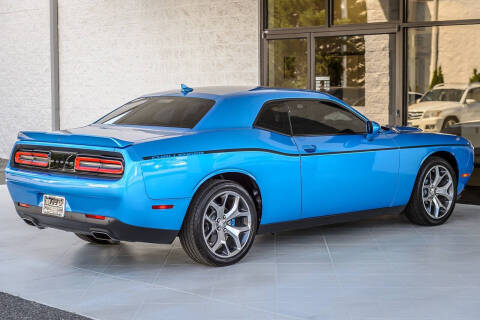 2015 Dodge Challenger SXT Plus
