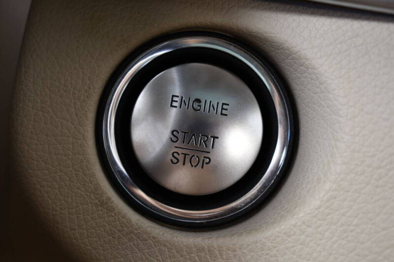 2015 Mercedes-Benz E-Class E 250 BlueTEC 4MATIC