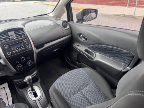2015 Nissan Versa Note SV
