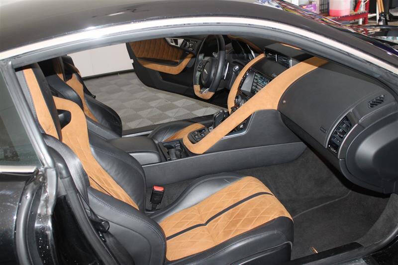 2016 Jaguar F-TYPE R