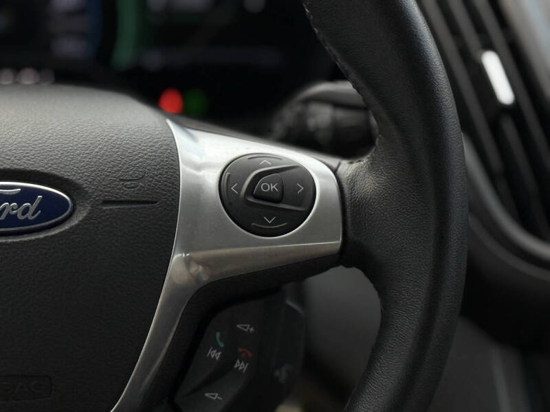 2014 Ford C-MAX Hybrid SE